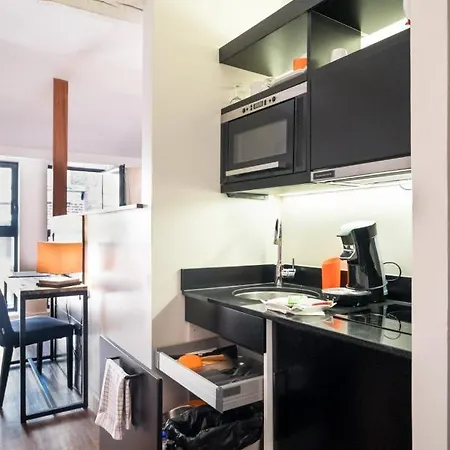 Beffroi - Cosy Close To Vieux - Welkeys Appartement