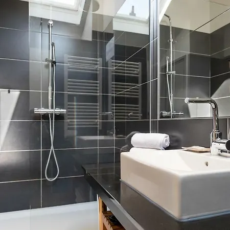 Beffroi - Cosy Close To Vieux - Welkeys * リール